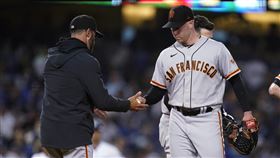 ▲巨人先發投手迪斯可方尼（Anthony DeSclafani）1.2局退場。（圖／美聯社／達志影像）