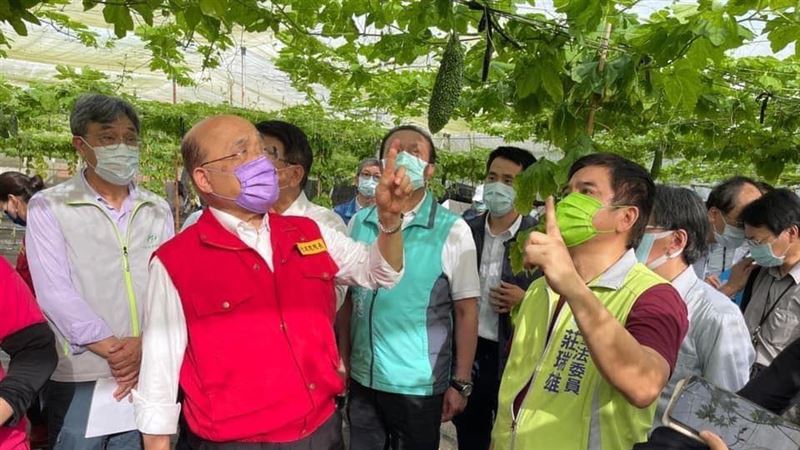 蘇洗臉鄭麗文　他讚不會投降的台灣人