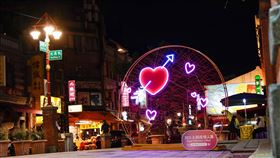 2021大稻埕情人節於16日（六）在延平河濱公園舉辦，煙火秀於當日20:10-20:18在淡水河3-5號水門間水域施放。（圖／翻攝自北市府官網）