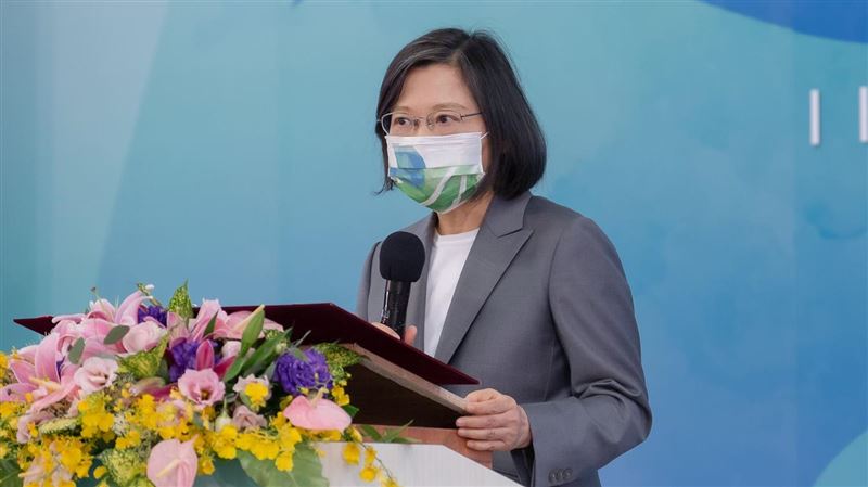 挺過百年大旱！小英：為下一代打基礎