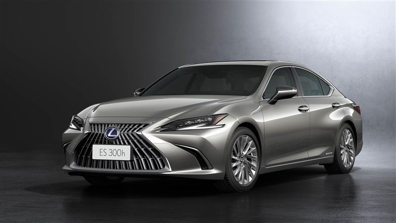 LEXUS頭號戰力　小改款ES發表