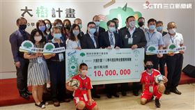 110學年度「國泰世華銀行基金會大樹計畫助學金捐贈典禮」於今(13)日假國泰世華藝術中心舉辦。（圖／記者戴玉翔攝影）