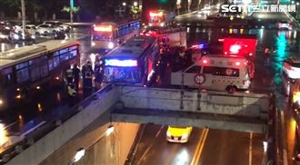北市公車撞橋墩釀10多人受傷