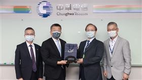 中華職棒會長蔡其昌拜訪中華電信。（圖／中職提供）