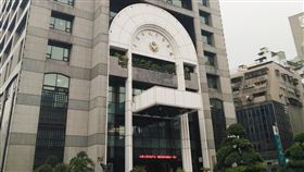 反滲透法拚三讀  北市警加強立院維安反滲透法協商無共識，立法院31日將逐條表決拚三讀。因有多個團體號召群眾到立法院周邊表達訴求，台北市警察局表示，已規劃相關維安措施，將視現場狀況及情資，機動調度警力因應。（台北市警察局提供）中央社記者黃麗芸傳真  108年12月31日