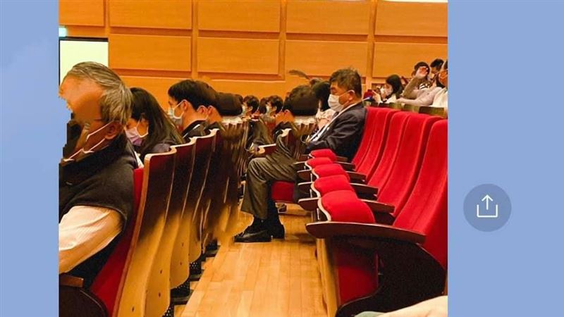 她捕獲野生陳時中：音樂會沒坐貴賓席