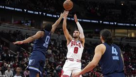 ▲拉文（Zach LaVine）投進4顆三分球，攻下全場最高31分。（圖／美聯社／達志影像）