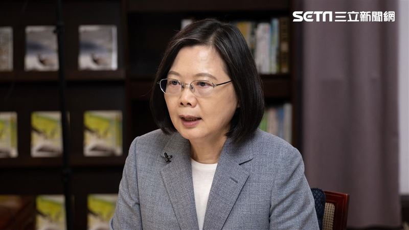 讚海外十大傑青　小英：台灣走向世界