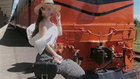 違規坐月台被圍剿「為拍照當亡美」　她怒嗆「關你屁事」下場曝光。圖/臉書粉專「台灣便當管理局－附屬鐵路部」