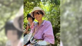 ▲大方體驗自然營創辦人涂淑芳從1996年開始帶團出遊，臉書上時常有與學童互動照片。（圖／翻攝畫面）