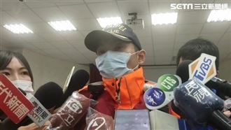 找到時只剩襪子！　特搜哽咽包裹男童