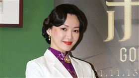 連俞涵、溫昇豪、薛仕凌、李杏和許安植，身穿戲服重回拍攝主場景之一。（圖／記者楊澍攝影）