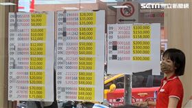 遠傳門號競標,記者劉沛妘攝影