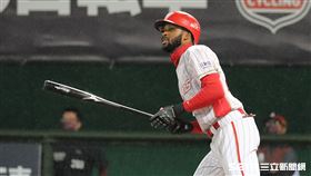 ▲味全龍三壘手赫雷拉。（圖／記者劉彥池攝影）