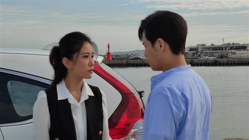 渣夫親口認一夜情　 小三下跪求離婚