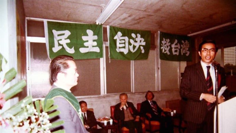 江鵬堅遭指臥底　謝長廷：不是事實