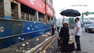 基隆港颳強風　指揮手遭貨櫃夾擊身亡