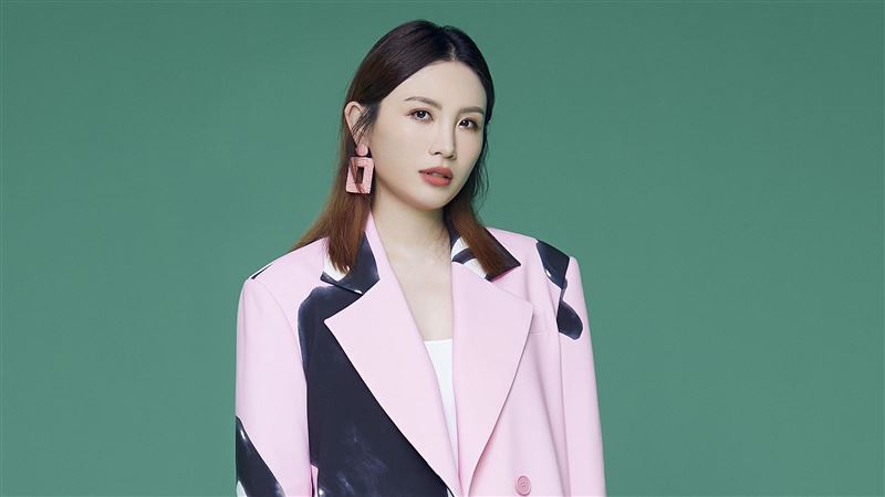 等好久！金曲歌后曝喜訊宣布開唱