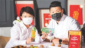 ▲盧市長拜訪JL Studio主廚林恬耀（右），台中美食文化正以創意與鮮活力散發著光芒。（圖／台中市新聞局提供）