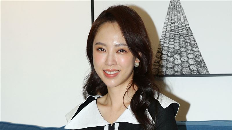 認愛書偉升格爸媽　勇兔1句話洩密了