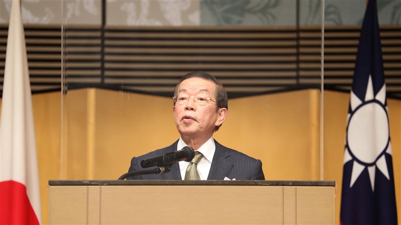 施明德質疑也是特務？謝長廷千字回應