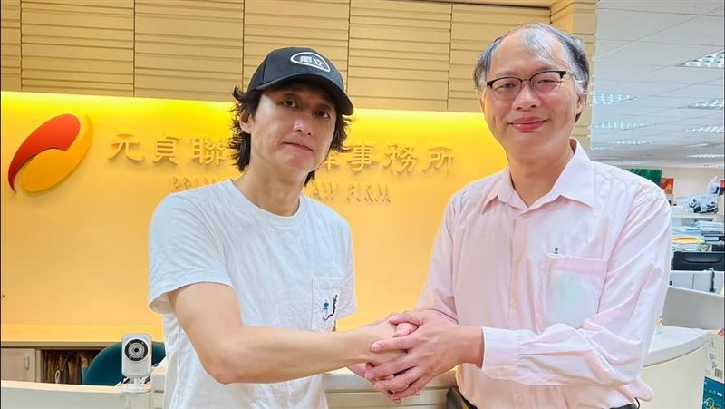 柯宇綸被罵「塔綠班」告網友公然侮辱