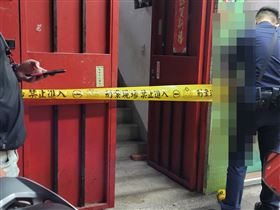 ▲(有馬版，店家認為一根柱子會害他們被認出來)新北市新莊發生一起殺人命案，一名78歲楊江姓婦人胸口、背部一共被砍14刀。不排除為婦人的養子行兇。（圖／記者游承霖攝）