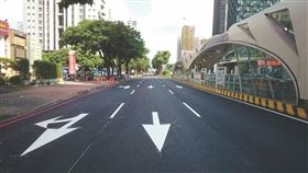 ▲台灣大道燙平計畫，全長約10.6公里的路面重整，是台中有史以來「最艱難的道路燙平」。（圖／台中市政府建設局提供）