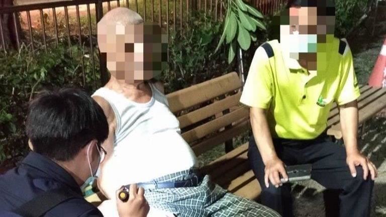 83歲翁走失　警靠愛心手鍊助他返家