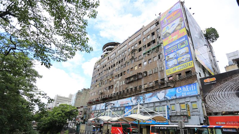 台中第1鬼樓辦趴門票秒殺　市府震怒