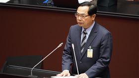 審計長列席立院報告中央政府總決算審核報告審計部審計長陳瑞敏13日列席立法院報告「108年度中央政府總決算」及「中央政府流域綜合治理計畫第3期特別決算審核報告」。中央社記者徐肇昌攝　109年10月13日