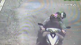 文 雙盜連環偷1800