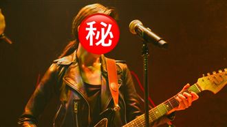 睽違7年演台劇　張鈞甯超濃煙燻妝曝