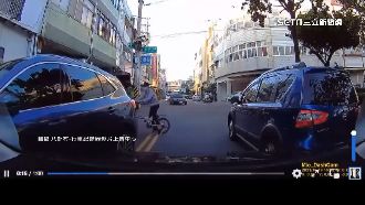 馬路亂象全上演！開車遭譏玩闖關遊戲