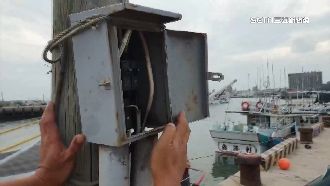 外籍漁工竊路燈電　延長線充手機冒火