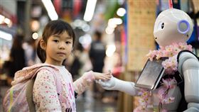 家長該如何察覺孩子的社交困難？當出現以下狀況，家長們就必須思考一下孩子會有這些表現，背後究竟傳達出什麼訊息呢？