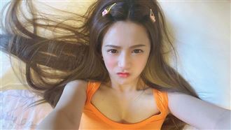 解婕翎發火辣預告　修長玉腿根部外洩