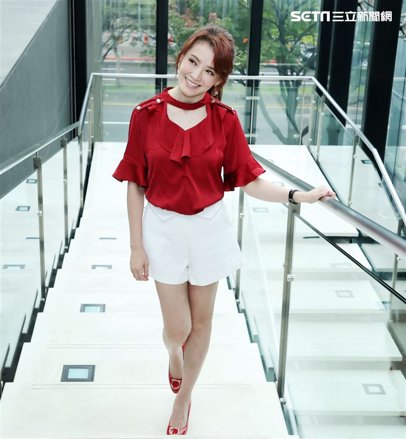 江泳錡三立新聞網專訪。（記者邱榮吉/攝影）