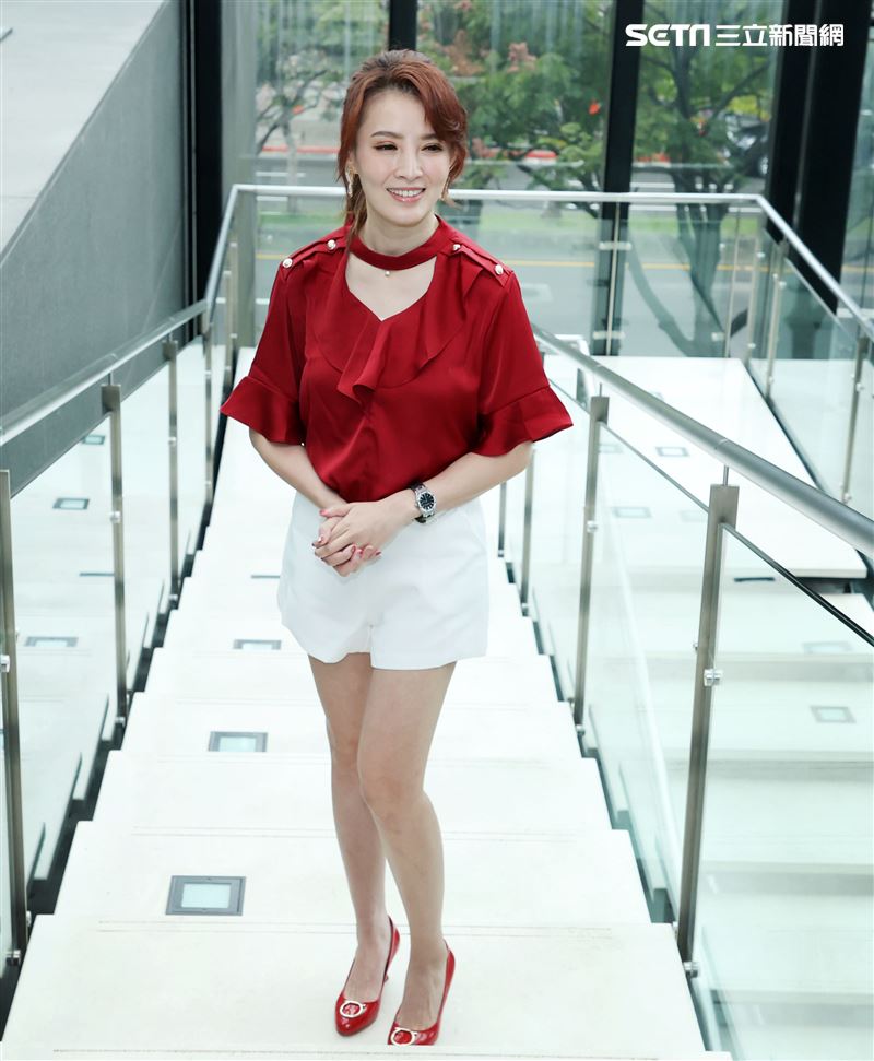 江泳錡三立新聞網專訪。（記者邱榮吉/攝影）