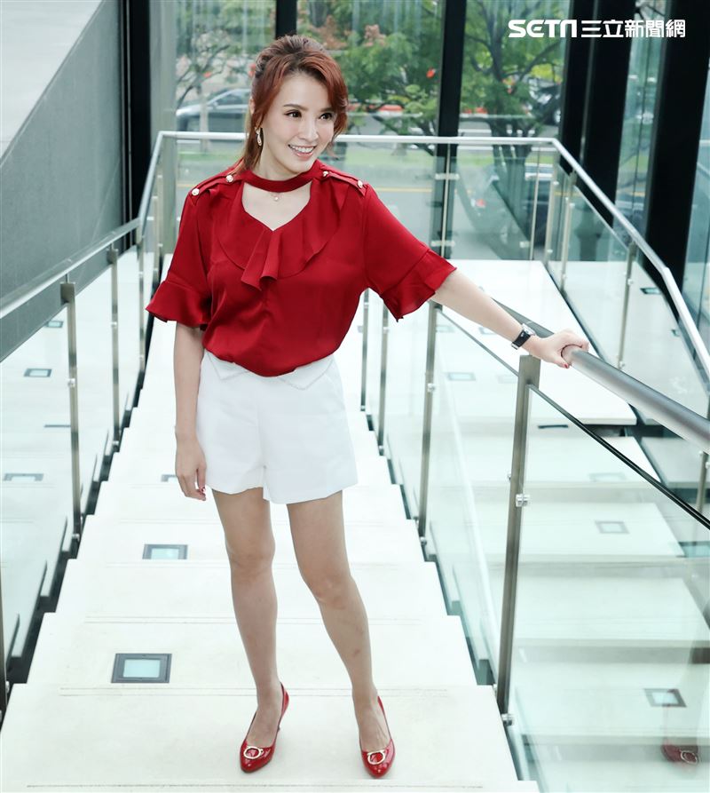 江泳錡三立新聞網專訪。（記者邱榮吉/攝影）