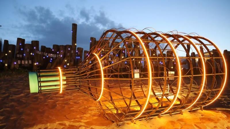 2021北海夜金閃閃─北海潮與火