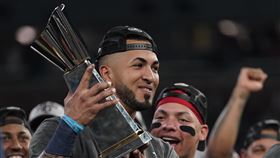 勇士Eddie Rosario獲得MVP。（圖／美聯社／達志影像）