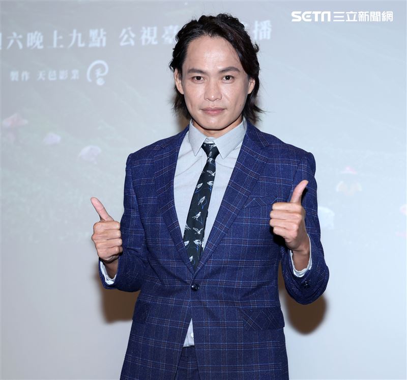 黃鐙輝出席「顧巢抾箬仔」首映記者會。（記者邱榮吉/攝影）