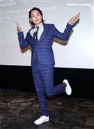 黃鐙輝出席「顧巢抾箬仔」首映記者會。（記者邱榮吉/攝影）