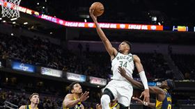 ▲「字母哥」安戴托昆波（Giannis Antetokounmpo）30分10籃板9助攻。（圖／美聯社／達志影像）