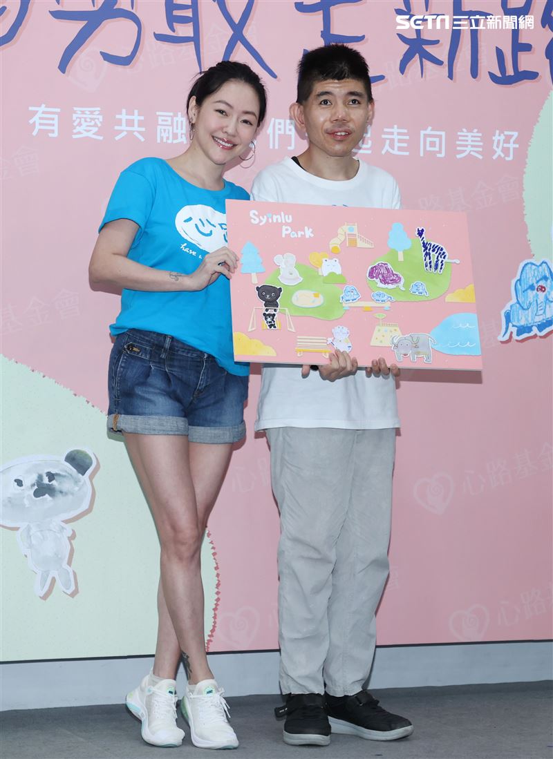 小S徐熙娣心路基金會歲末募款記者會。（記者邱榮吉/攝影）