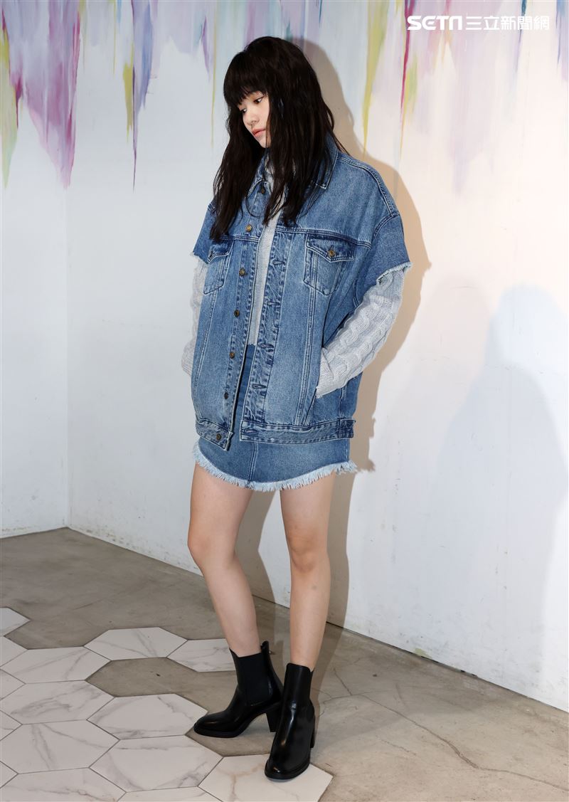 王真琳三立新聞網專訪。（記者邱榮吉/攝影）