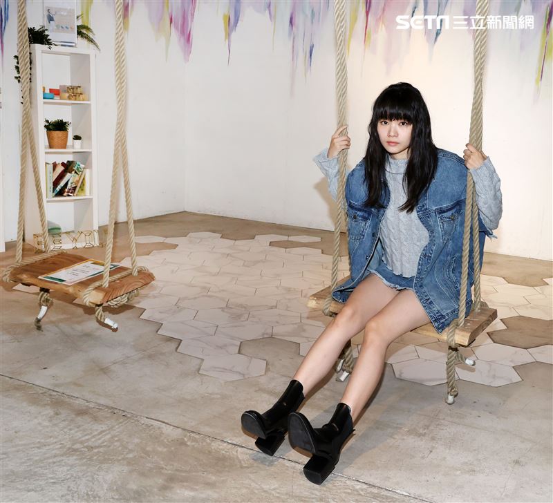 王真琳三立新聞網專訪。（記者邱榮吉/攝影）