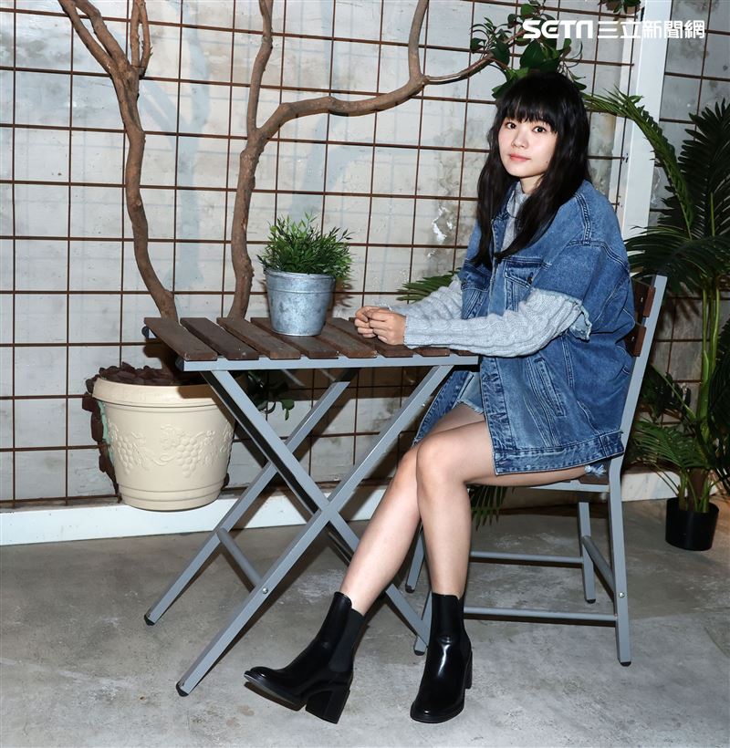 王真琳三立新聞網專訪。（記者邱榮吉/攝影）