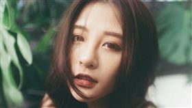 女神級實況主播「湘綾」（圖／翻攝自湘綾IG）